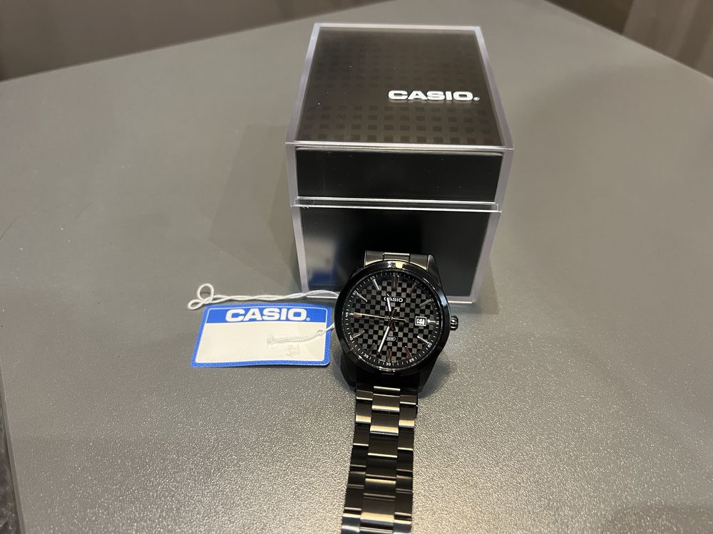 Годинник Casio чорний
