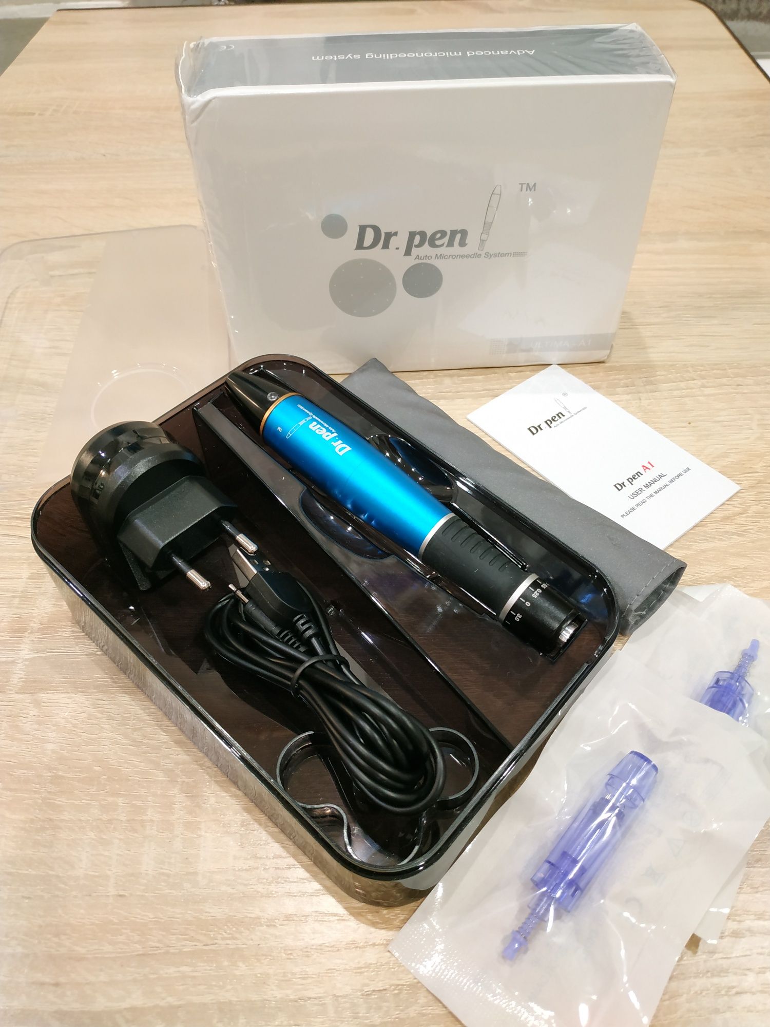 Дермаштамп Dr. Pen Ultima M7-W, A1-W с аккумулятором