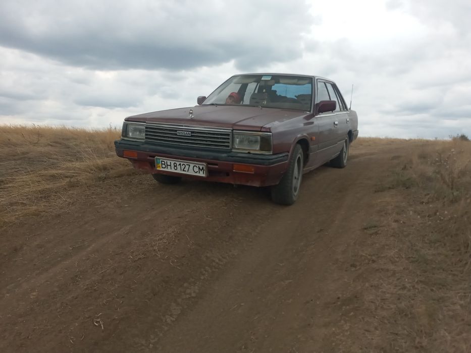 Продам Nissan Laurel дизель