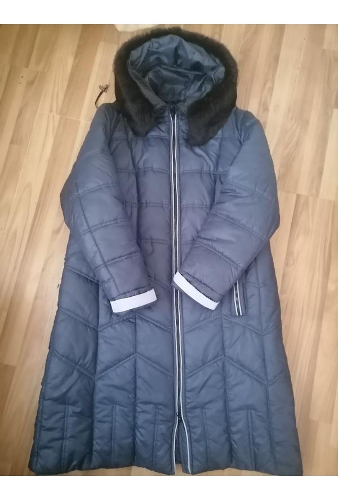 Зимова куртка курточка