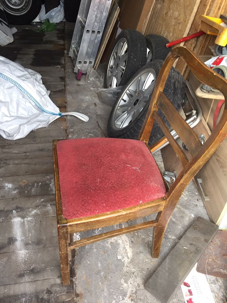 Stare krzesło przedwojenne