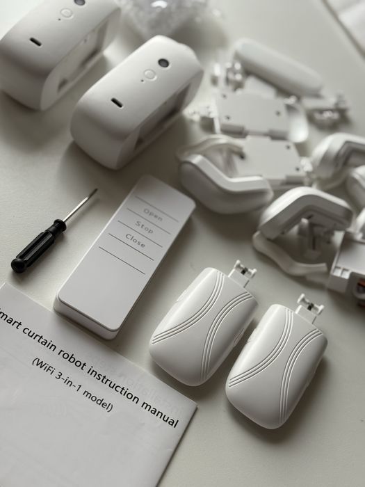 Inteligentny system do zasłon Smart Curtain Robot