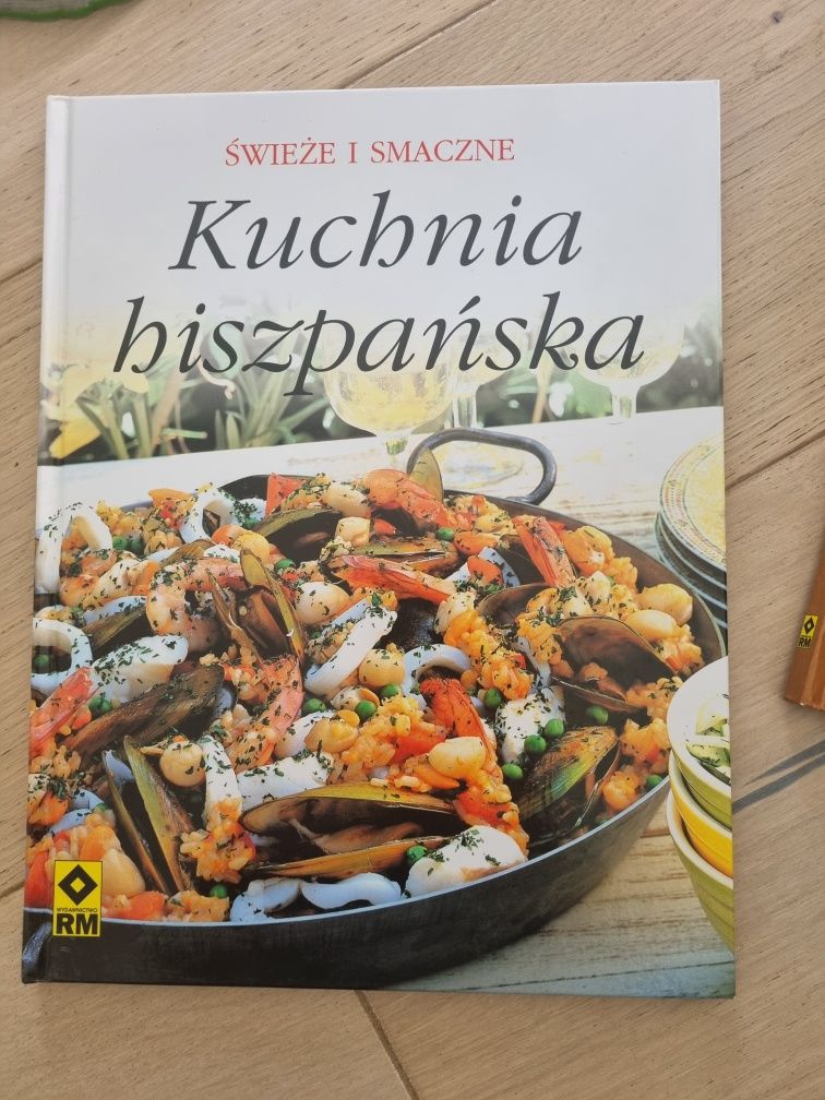 Kuchnia hiszpańska, grecka, francuska, ryby, sałatki.