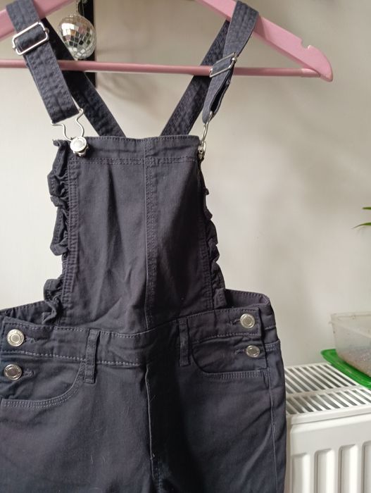 Ogrodniczki dżinsowe, spodnie dżinsy h&m 128