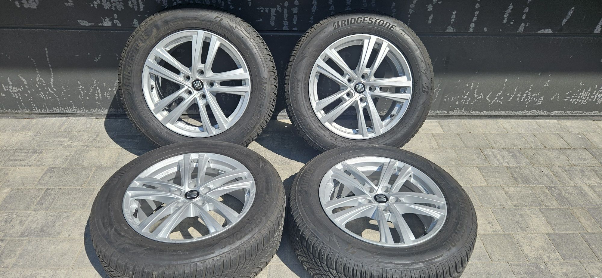 Alufelgi koła felgi seat ateca tarraco 7x17 5x112  215/65r17 leon