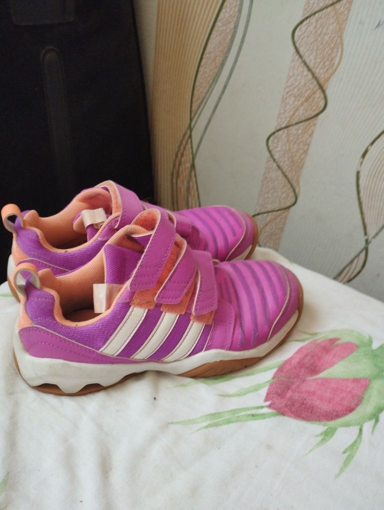 Красмовки Adidas