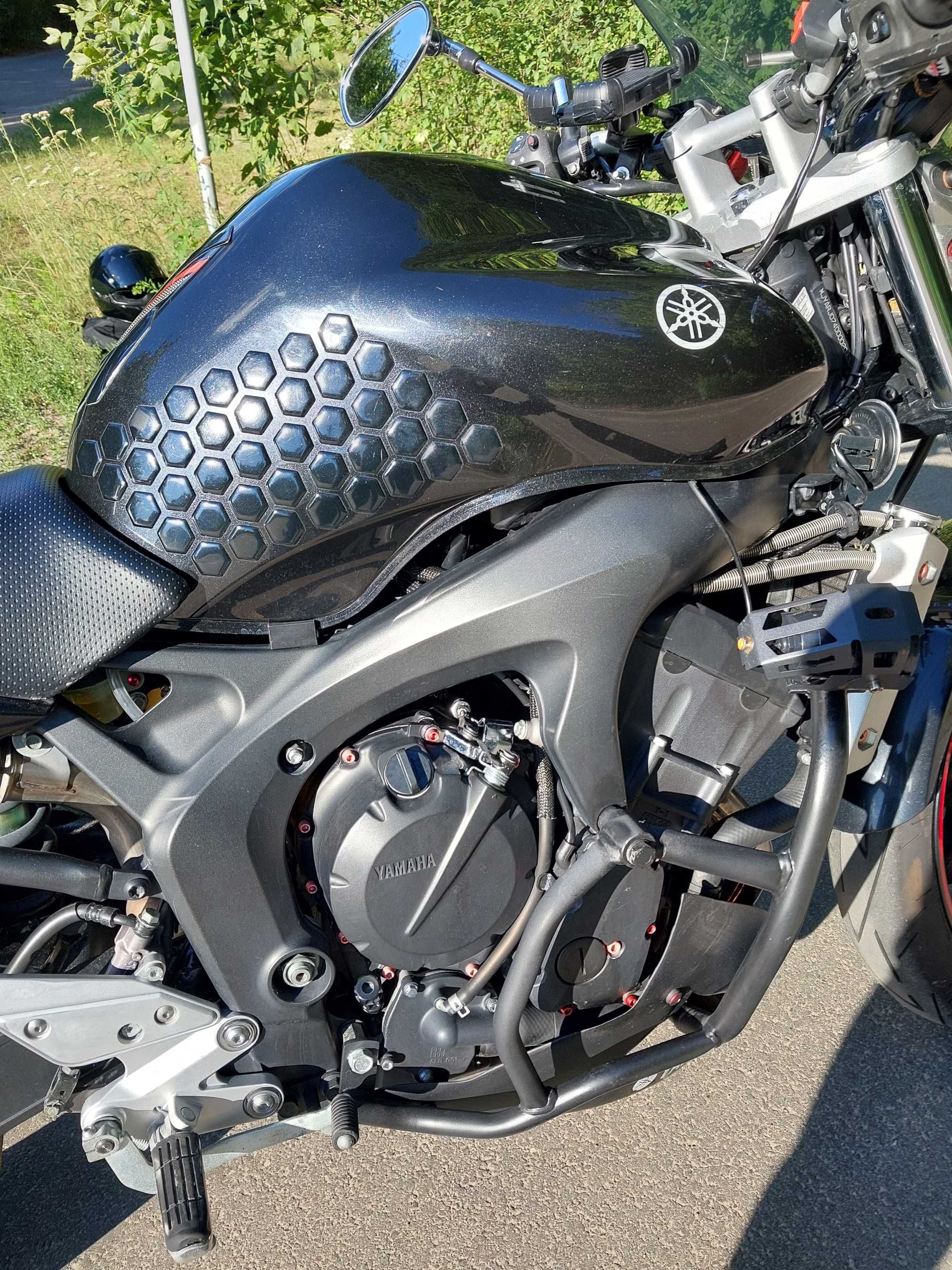 Yamaha FZ6 N 2005