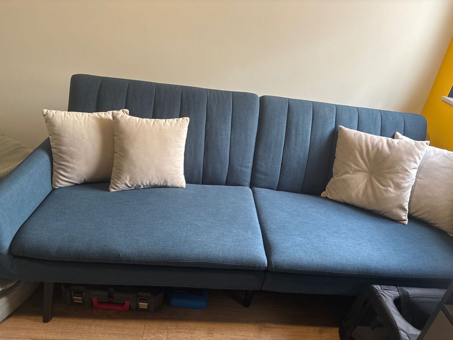 Sofa Jysk funkcją spania harndrup