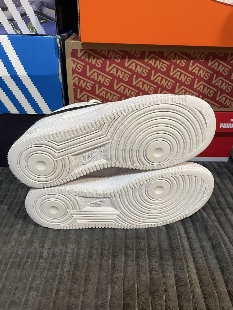 Кросівки Nike Air Force 1 Low 40(25см) оригінал