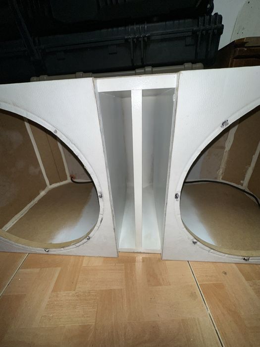 Caixa para subs de 15 polegadas