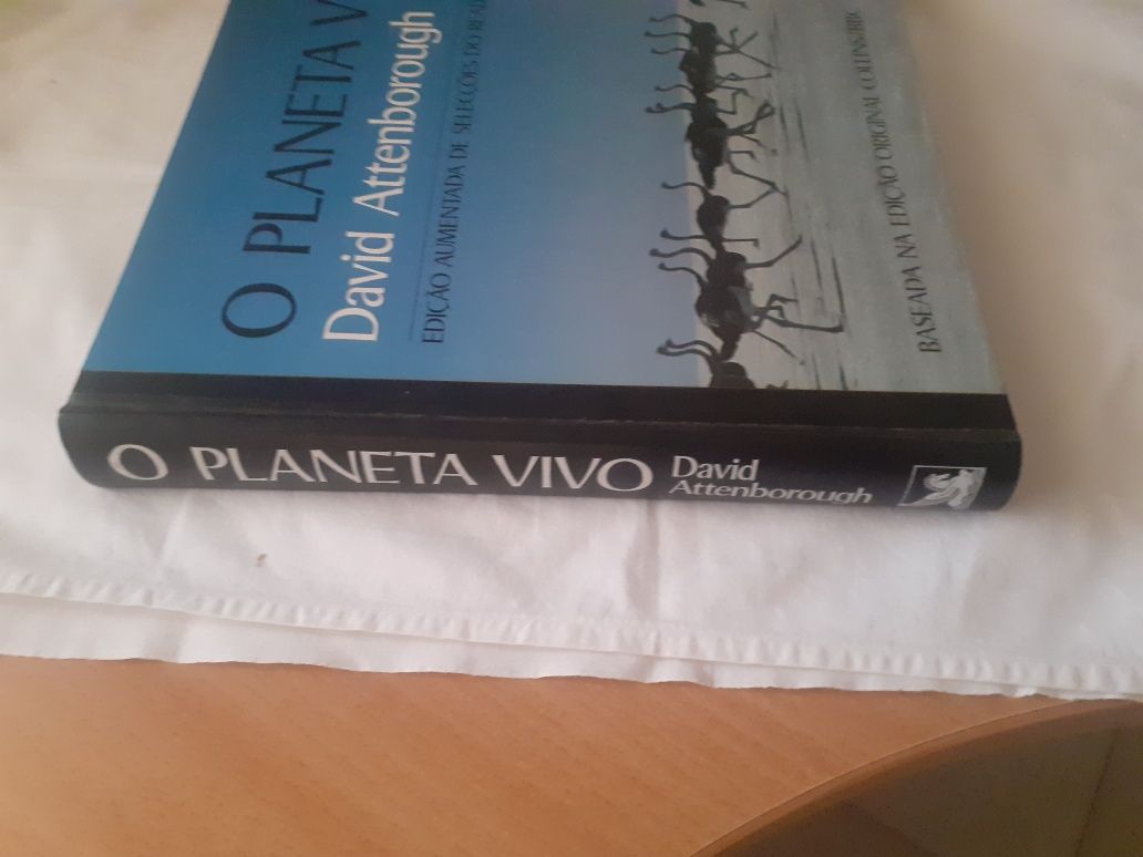 Livro O Planeta Vivo