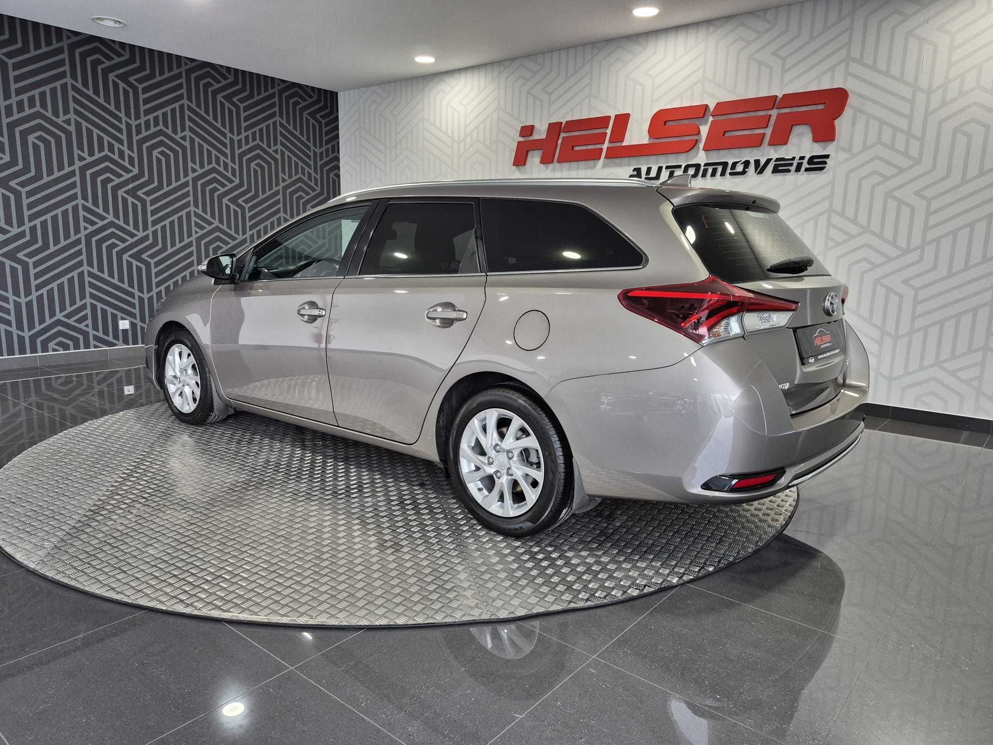 Toyota Auris Touring Sports 1.6 D-4D Exclusive+Navi