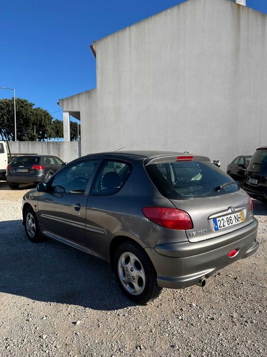 Peugeot 206 - Preço Negociável
