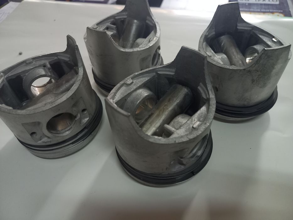 Tłoki do FSO/PN 77.0 KPL