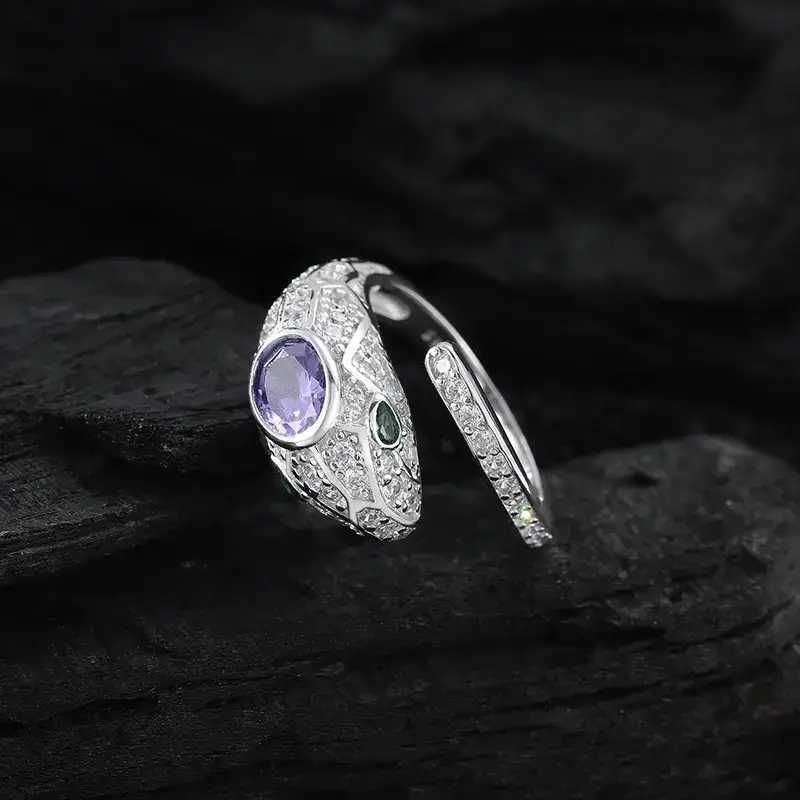 Серебряное кольцо Безразмерное