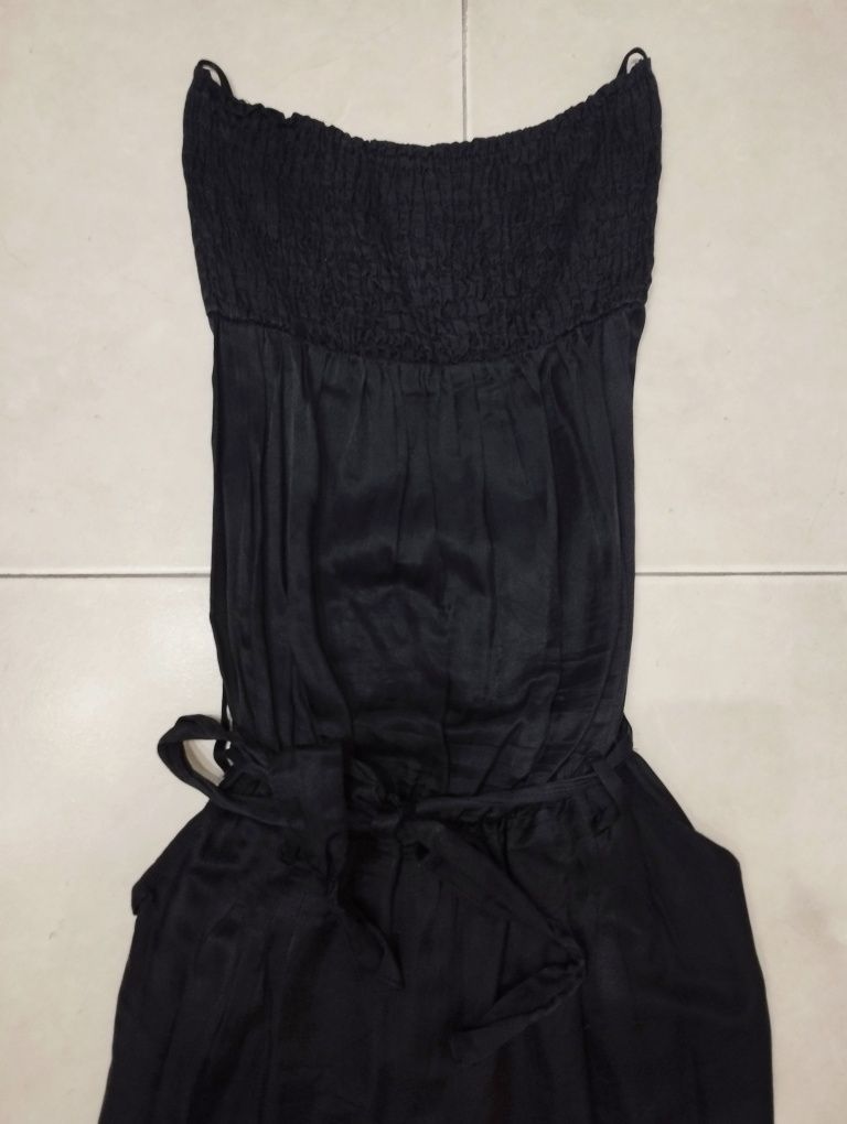 Macacão Preto da Stradivarius