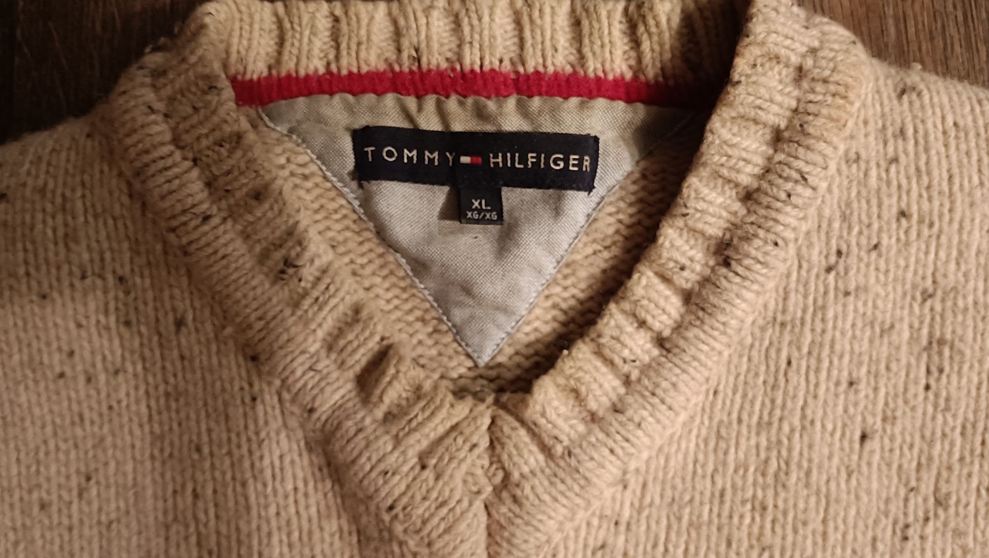 Plus size ciepły wełniany sweter Tommy Hilfiger oversize