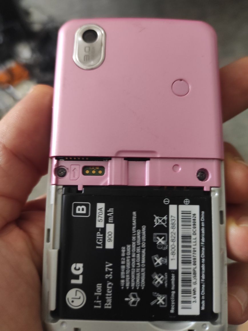 Telemóvel LG KP 501