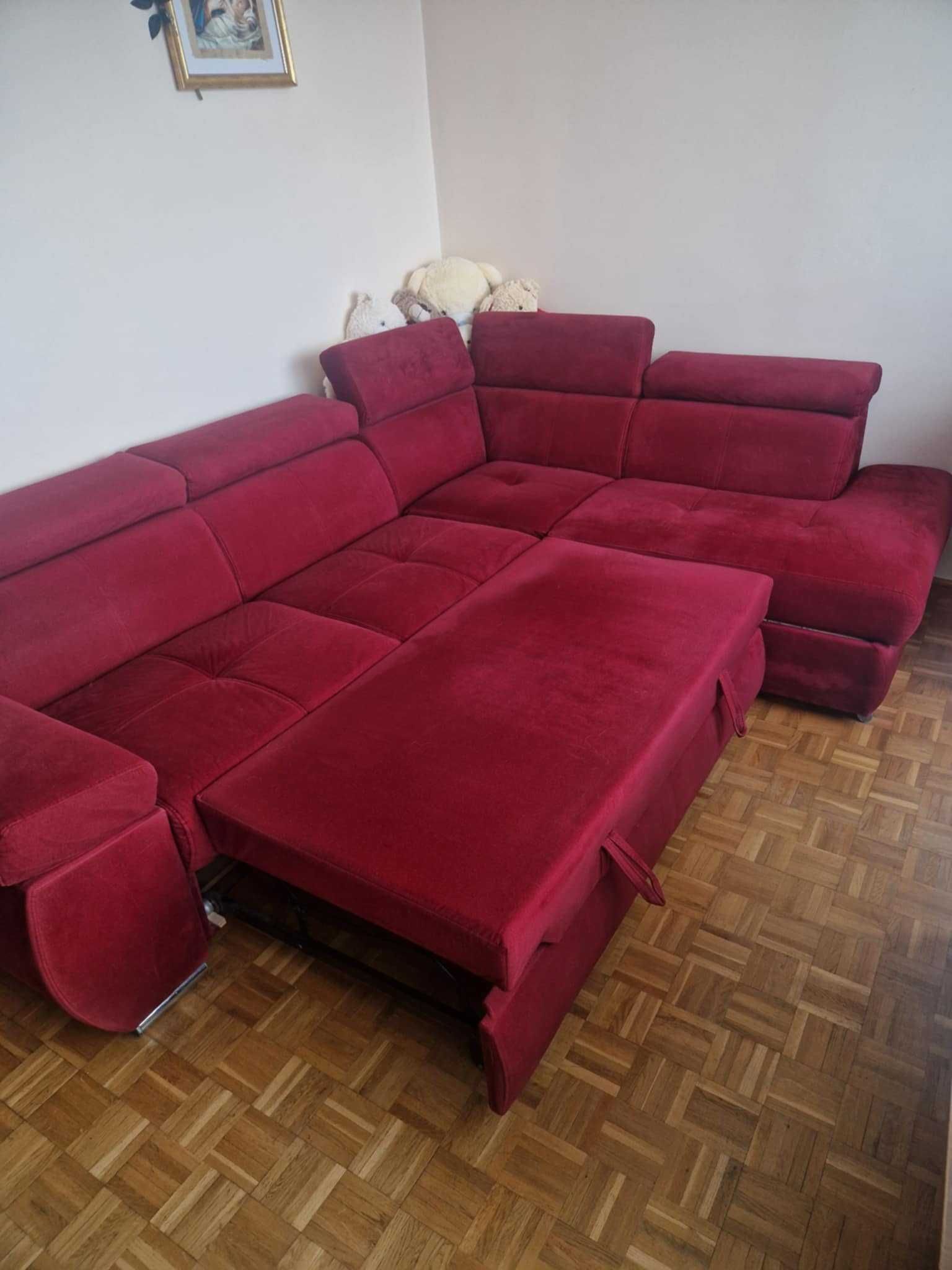 NAROŻNIK z funkcją spania , bardzo dobry stan.