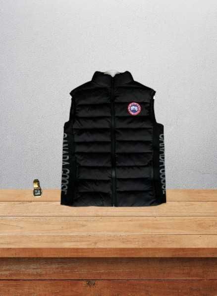 Крута чоловіча жилетка Canada Goose