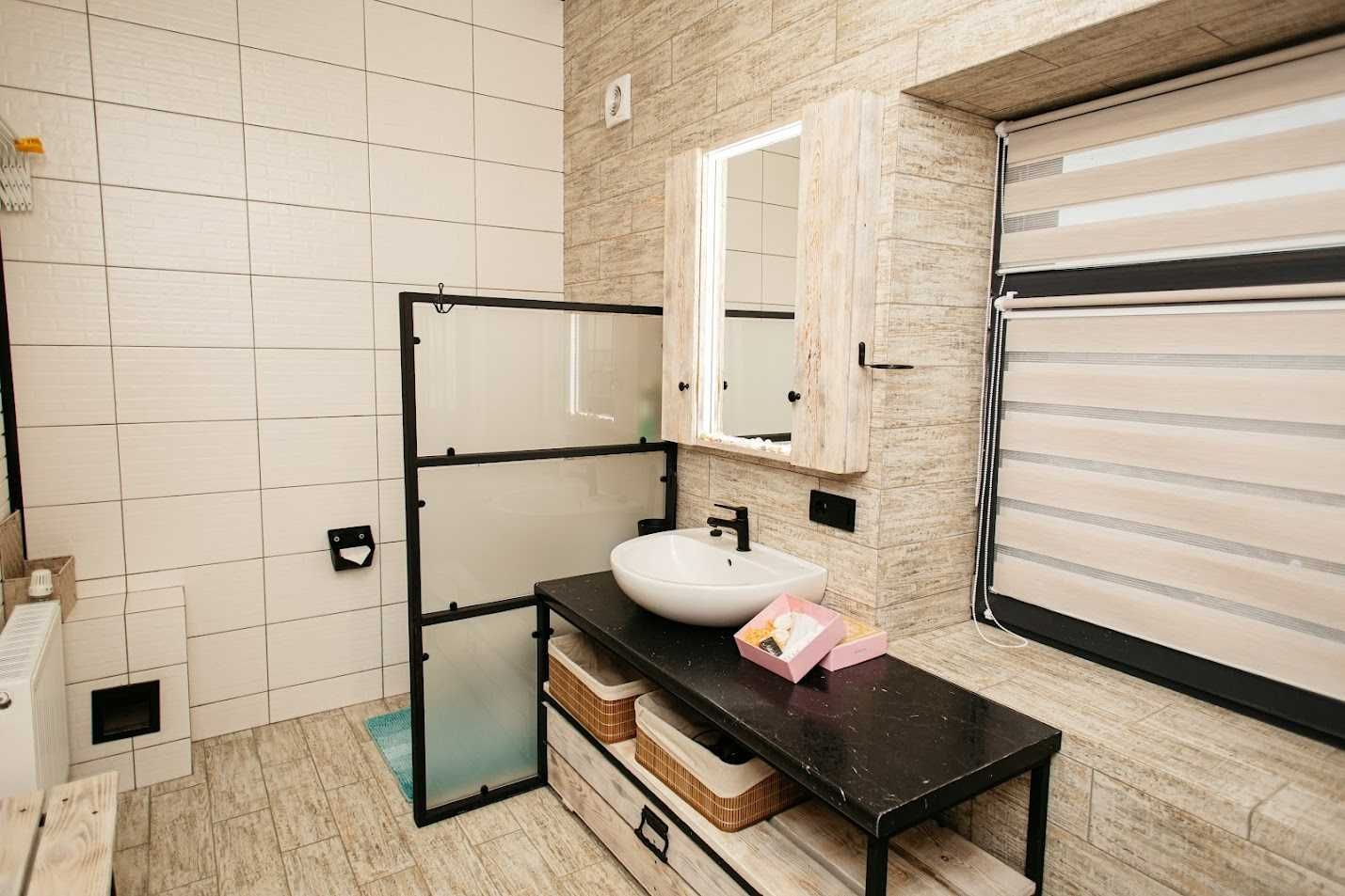 Апартаменти "LOFT' для короткострокової оренди в Сарнах