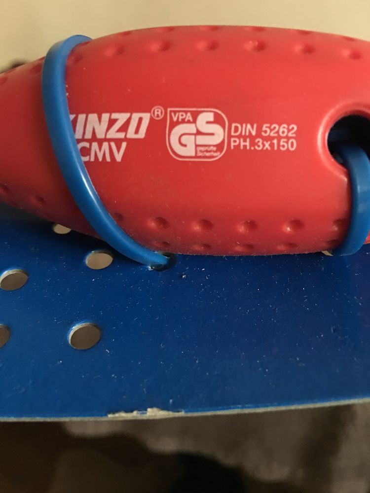 Викрутка KINZO