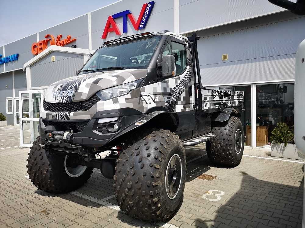 IVECO/MYL Kiper, BUS 8 osobowy OffRoad 4x4