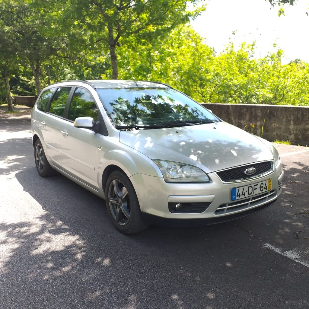 Ford Focus Ghia 1.6