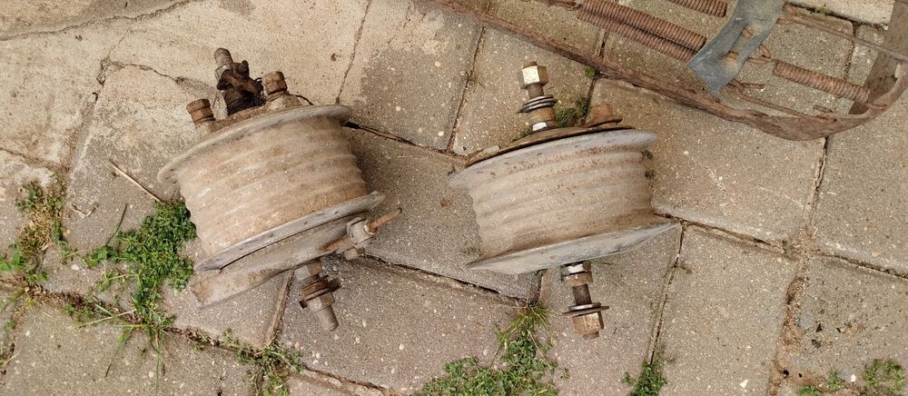 Peças de motorizada antiga