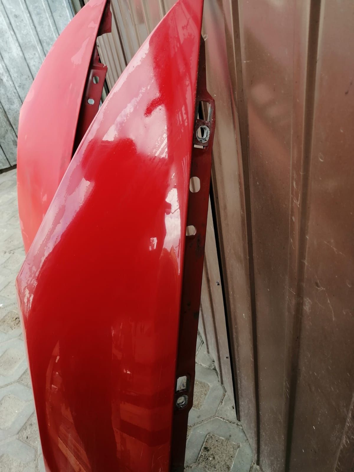 Błotnik lewy BMW E92 E93 KARMEZINROT A61 Coupe Cabrio Plastik Wysyłka
