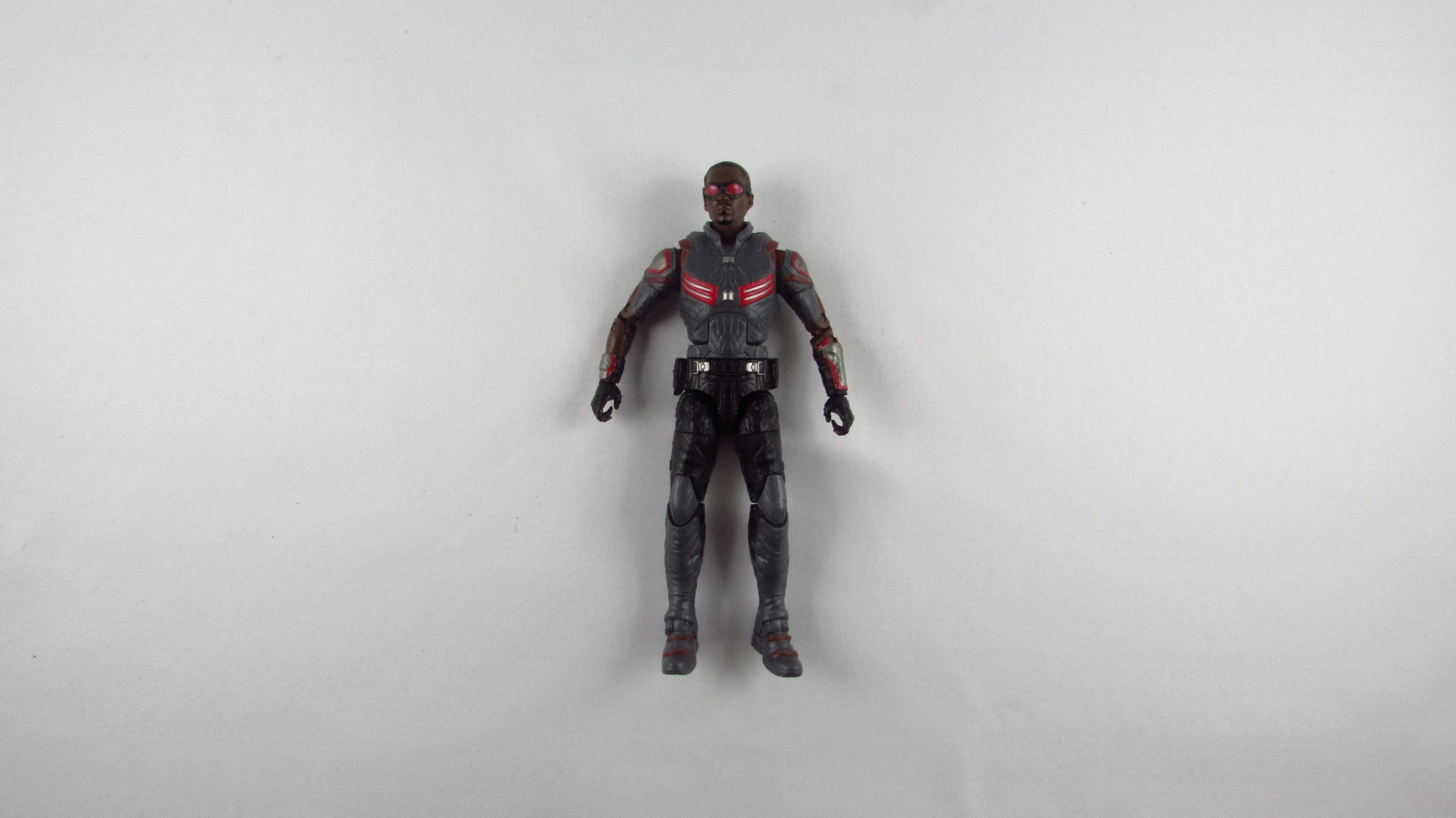 HASBRO - Marvel Legends - Captain America Civil War - Falcon