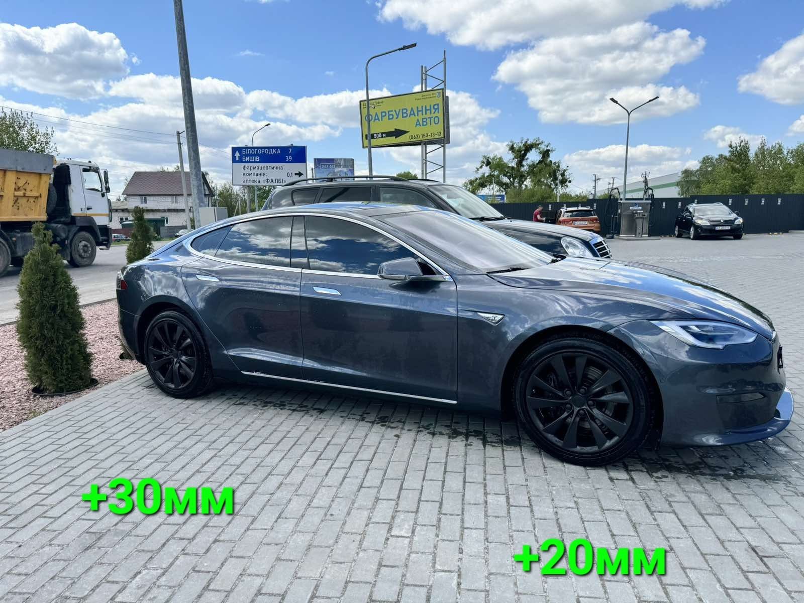 Tesla капролонові проставки Model S, 3, Y