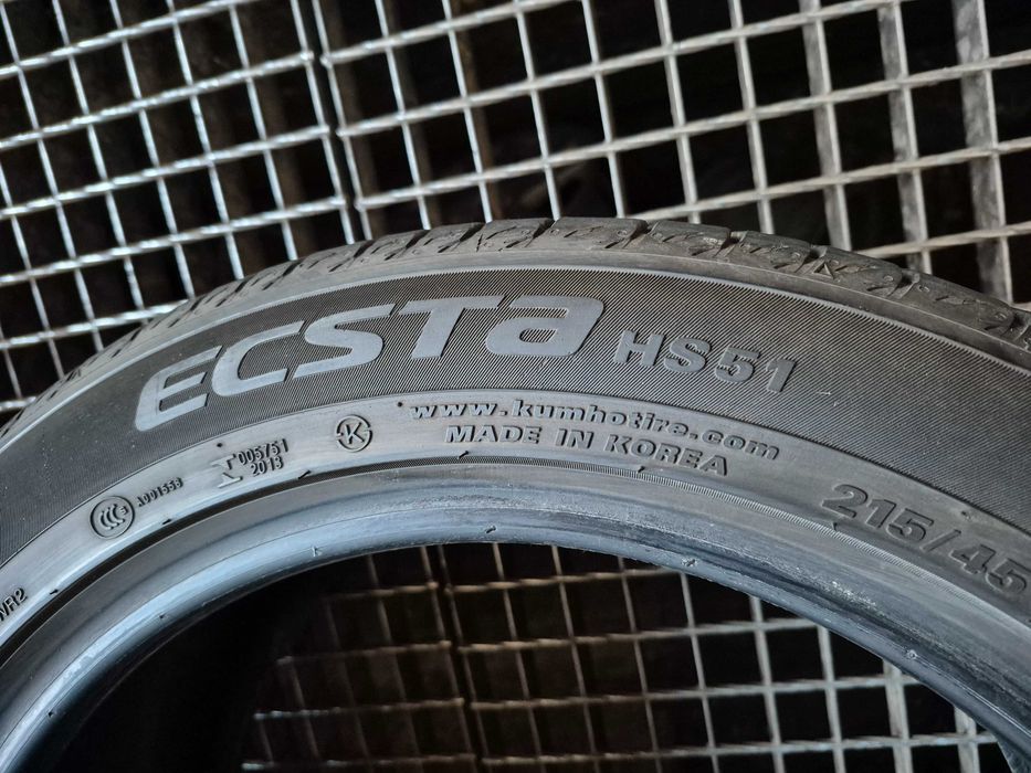 KUMHO  ECSTA  HS-51   215/45r16  JAK NOWE  7,5mm.