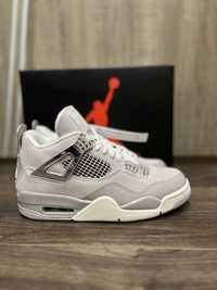 Jordan 4 frozen moments r.38