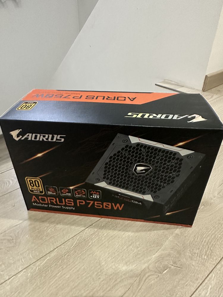 Zasilacz ATX Gigabyte Aours P750W 750W