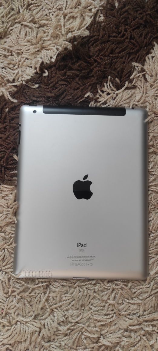 Apple iPad 2 WI-FI 3G a1396