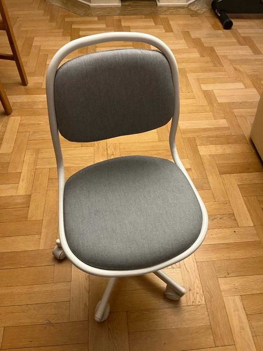 Fotel biurowy dla dziecka Ikea
