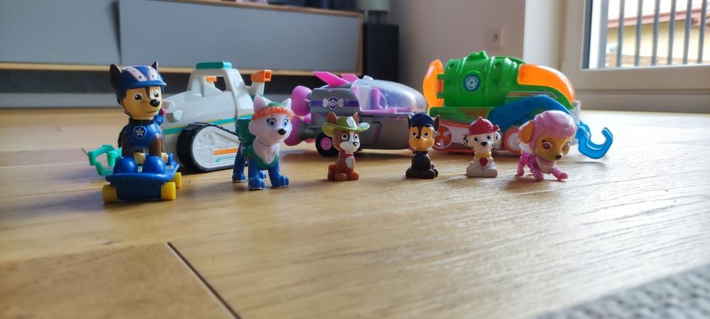 Psi patrol pojazdy i figurki