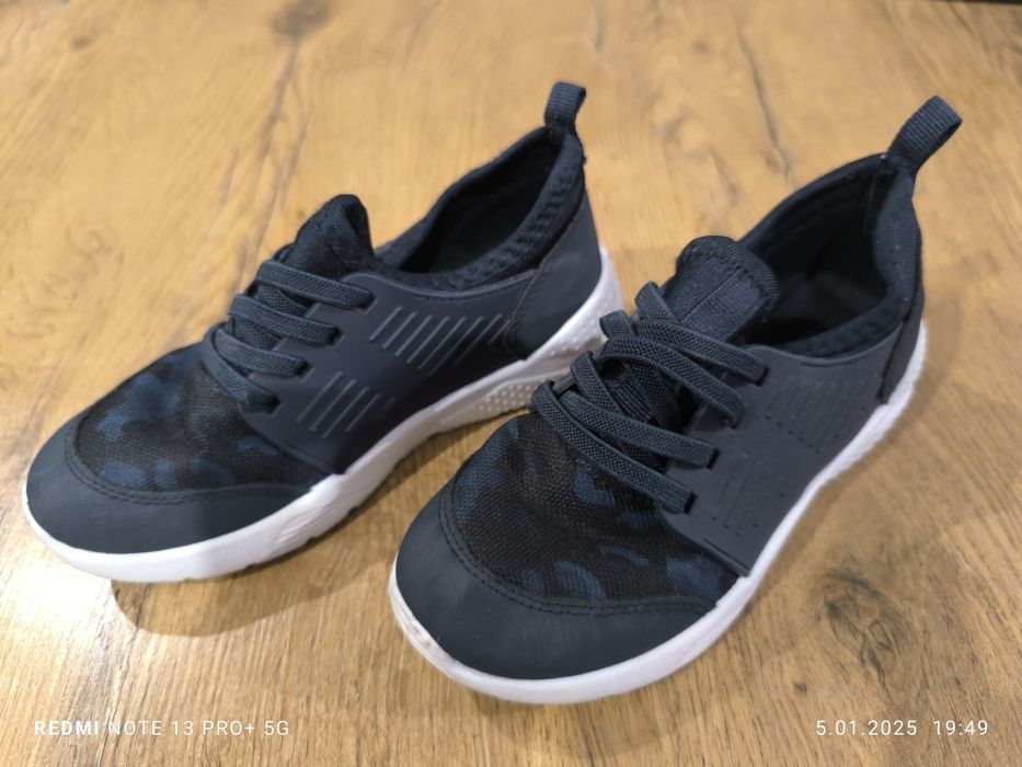 Buty sportowe dla chłopca r.30