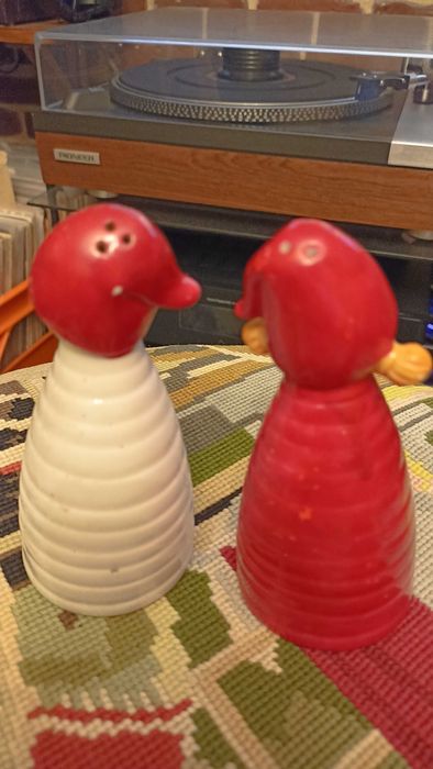 Solniczka i pieprzniczka krasnale świąteczne