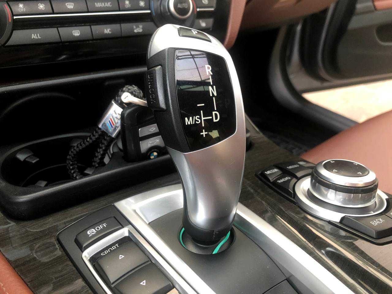 BMW F10 525d, 2013р, 160kw