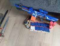 NERF+ pistolet, odgłosy dźwiękowe