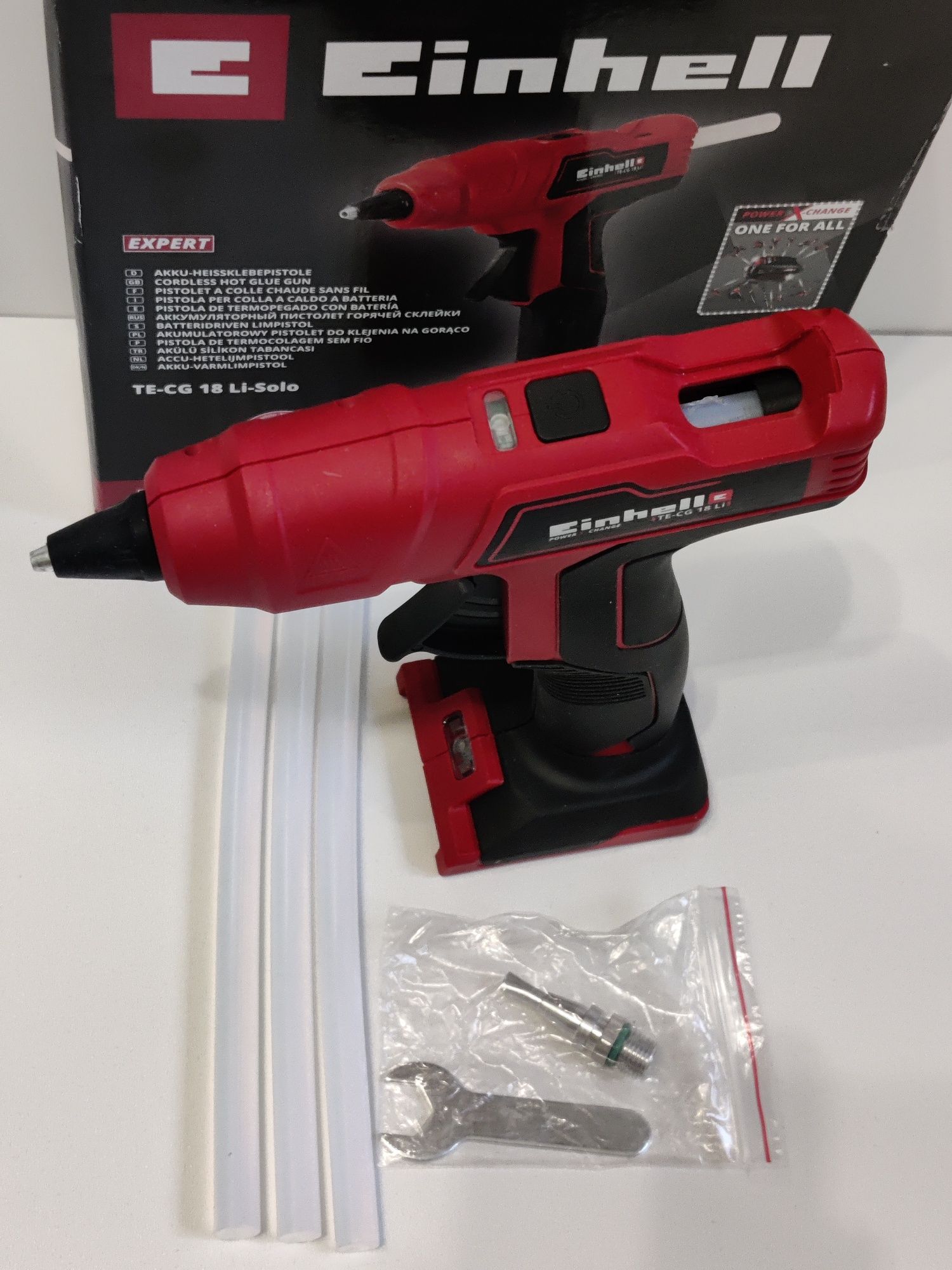 Pistolet Einhell do kleju na gorąco