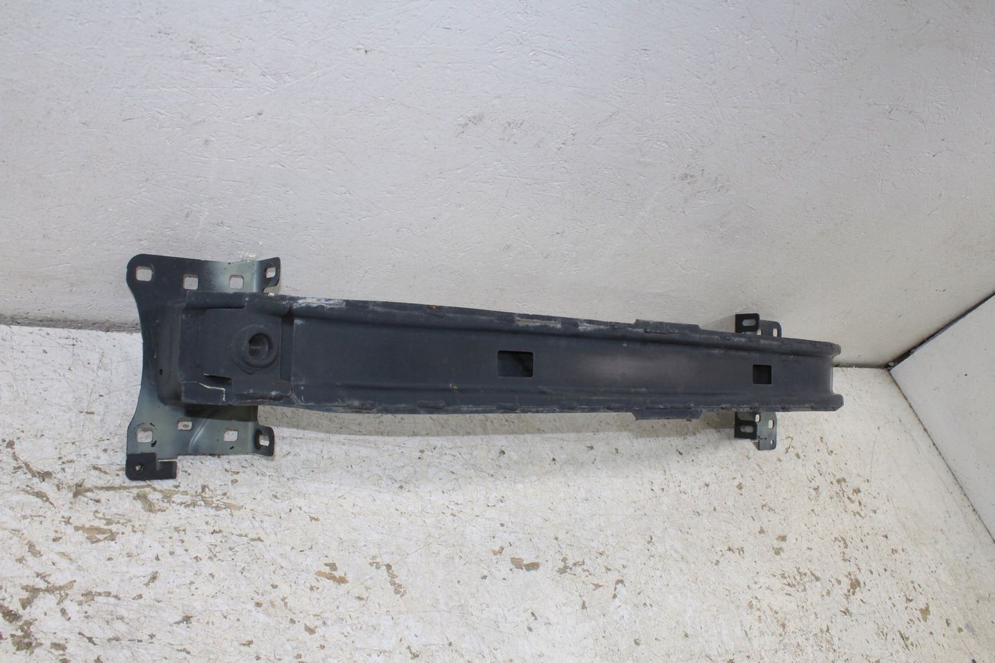 Seat Ibiza V 6F0 belka zderzaka przód 6F0807109G
