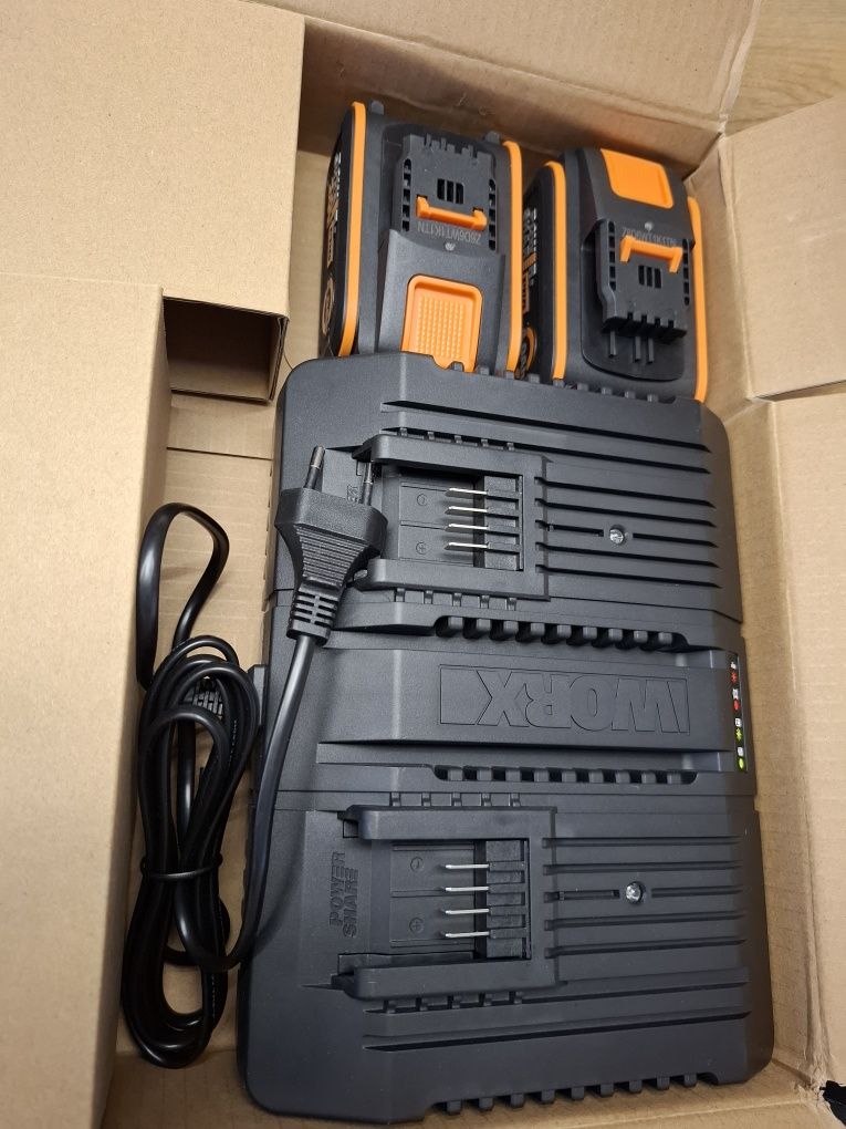 Worx ładowarka podwójna WA3883 + 2x akumulator 20V 4.0 Ah PowerShare P