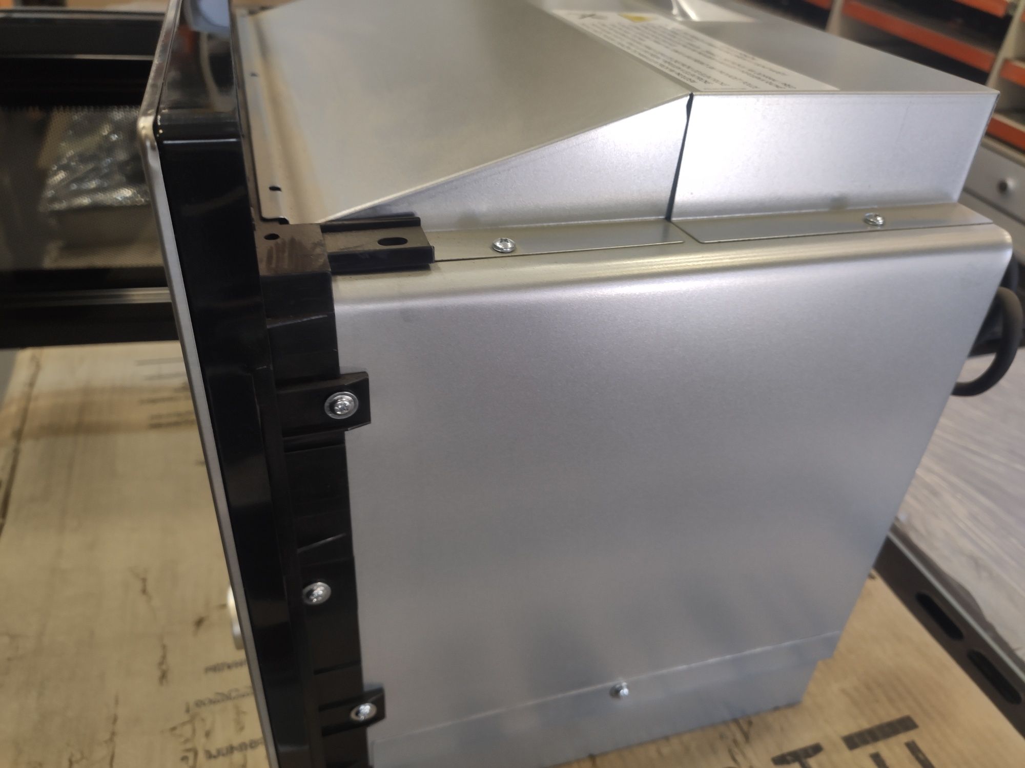Микроволновая печь под врезку Candy AG820BVM