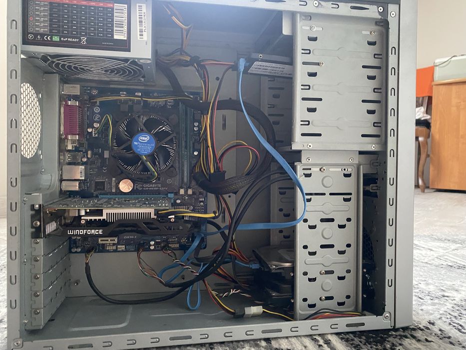 Komputer stacjonarny Gtx 750 ti 4gb I5 - 3330