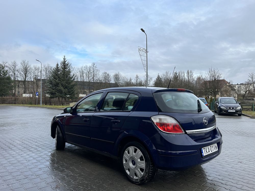 Opel Astra H 1.7 80KM 2004