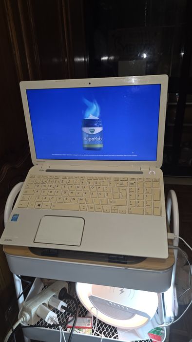 Portatil hp satélite L50-A-18U I7