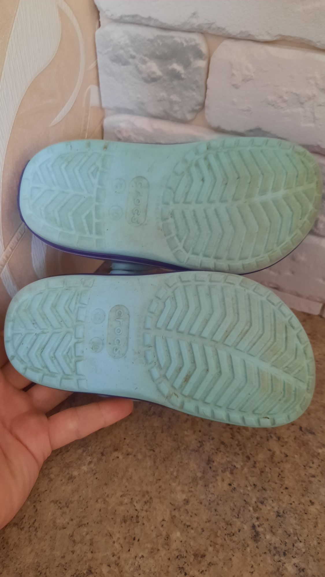 Crocs для дівчинки розмір 10 С